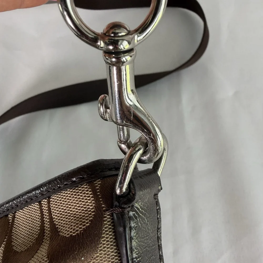 Coach Shoulder Bag‎ F28502 Signature Stripe Brown Canvas Leather Crossbody Y2K
